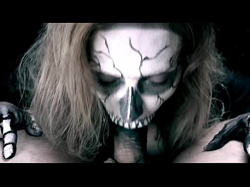 ❤️ Tfajla tad-dimostrazzjoni terda vit b'ħalqha iswed u tibla' cum. Porno f'mt.fulldesisex.ru ❌❤